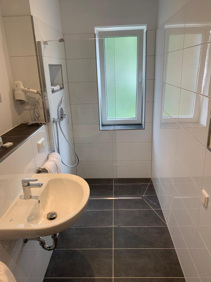 Hotel Restaurant Zur Post Wuppertal Luaran gambar